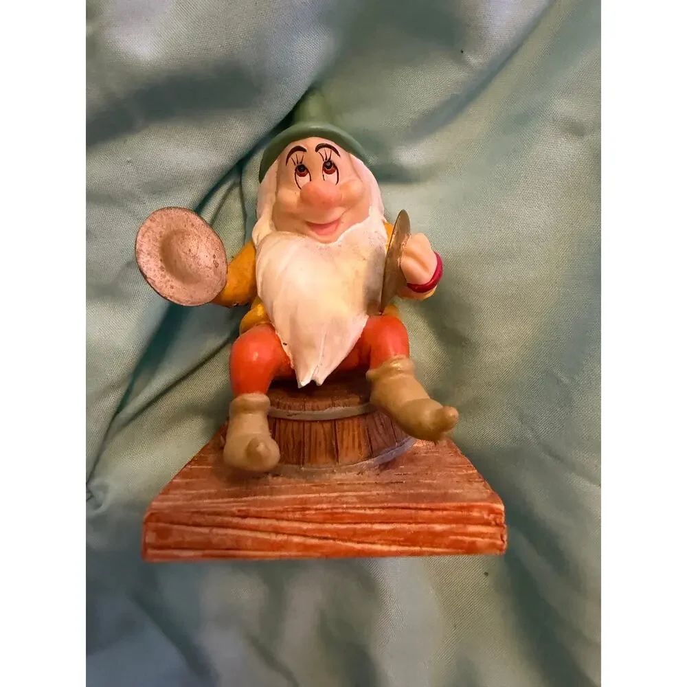 Disney Enesco Snow White Bashful Dwarf Cymbals Figurine 65th Anniversary 105645